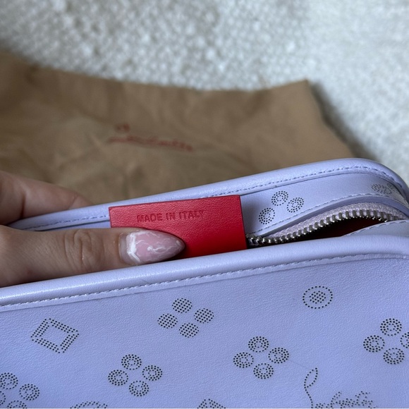 Christian Louboutin Radiolubi Small Loubinthesky Camera
Shoulder Bag - Picture 17 of 17